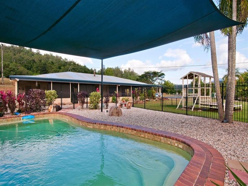 3 Beryl Ann Drive, Cairns QLD 4870