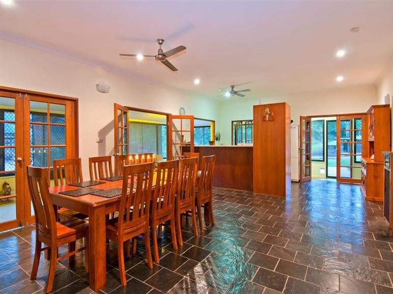 3 Beryl Ann Drive, Cairns QLD 4870