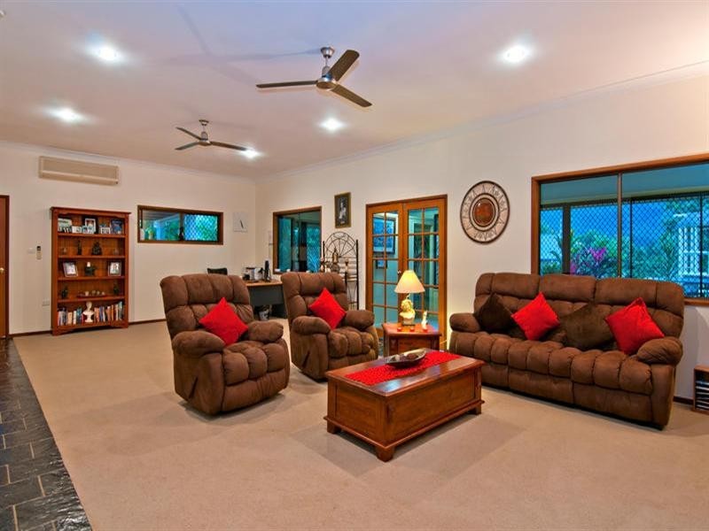 3 Beryl Ann Drive, Cairns QLD 4870