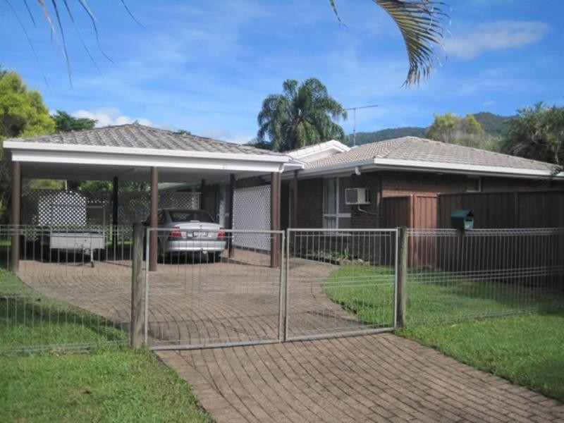 Bentley Park QLD 4869