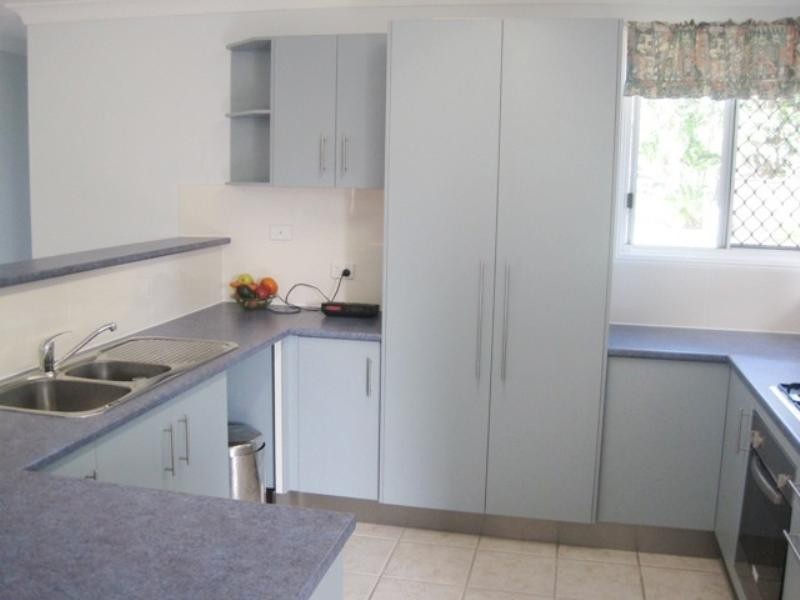Bentley Park QLD 4869