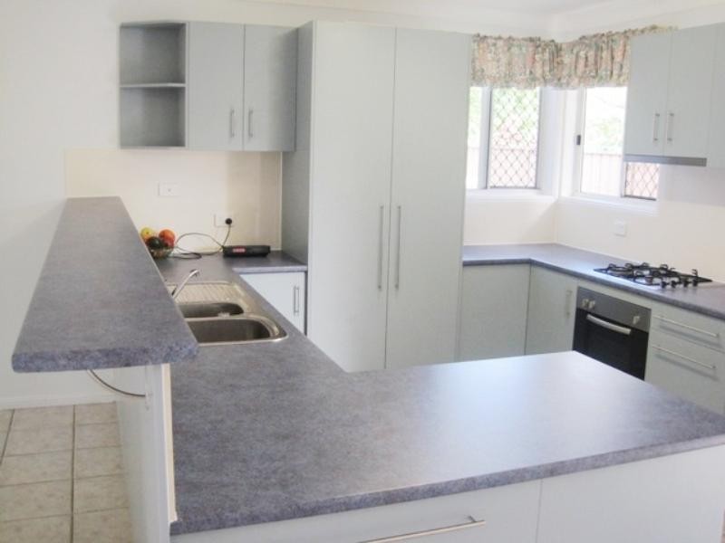 Bentley Park QLD 4869