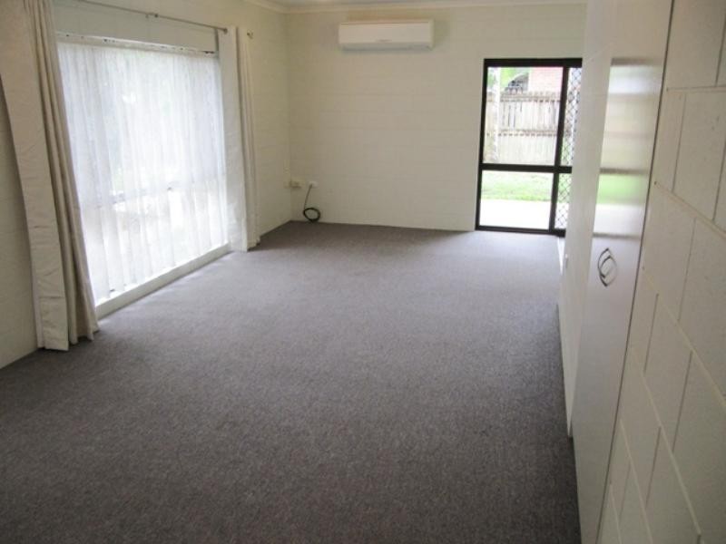 13 Denver Street, White Rock QLD 4868