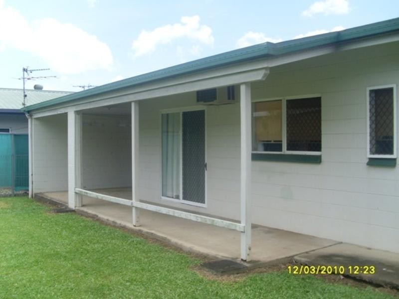 Bentley Park QLD 4869