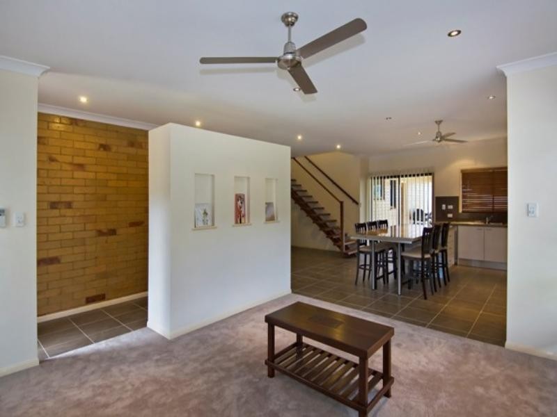 Bentley Park QLD 4869
