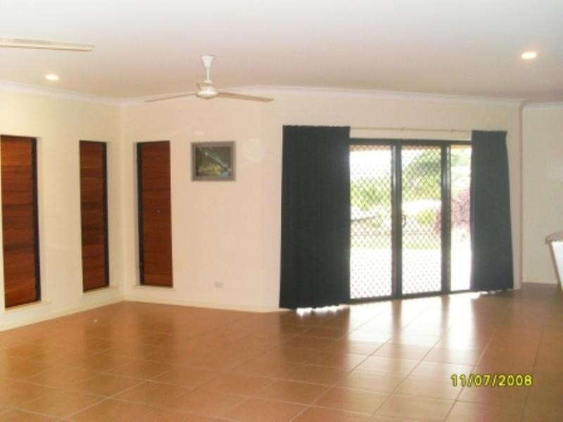 13 Mayflower Street, Mount Sheridan QLD 4868