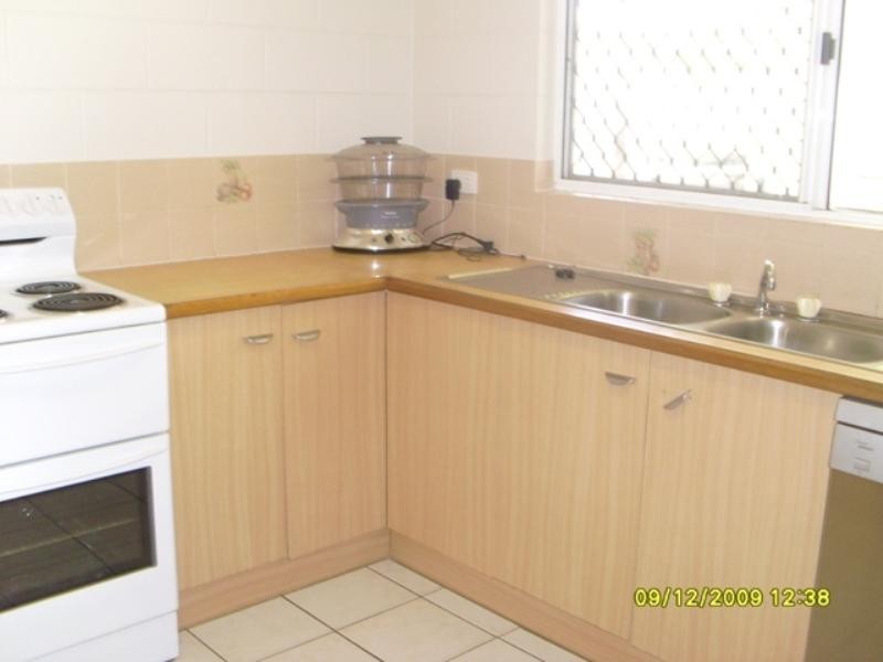 Bentley Park QLD 4869