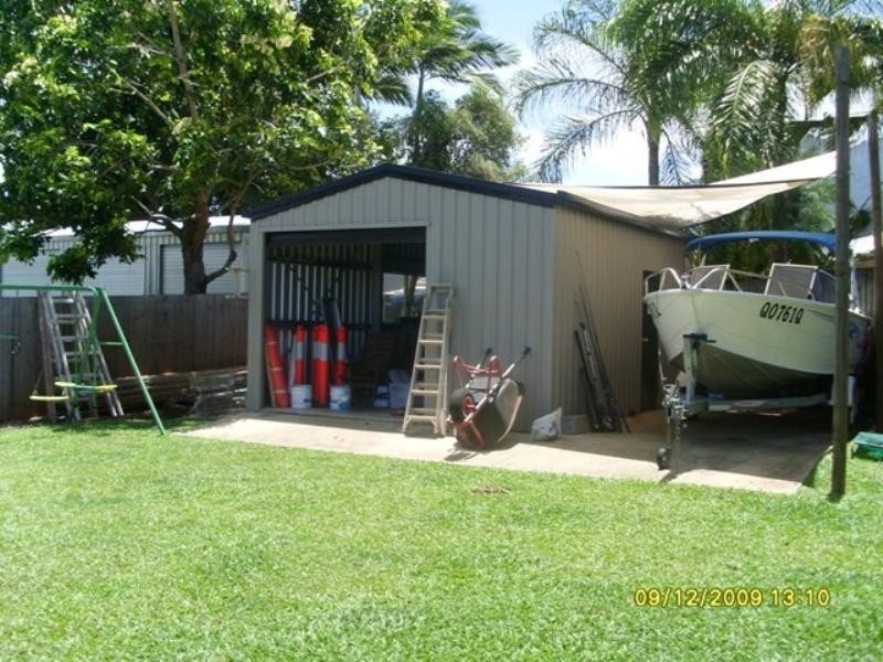 Bentley Park QLD 4869
