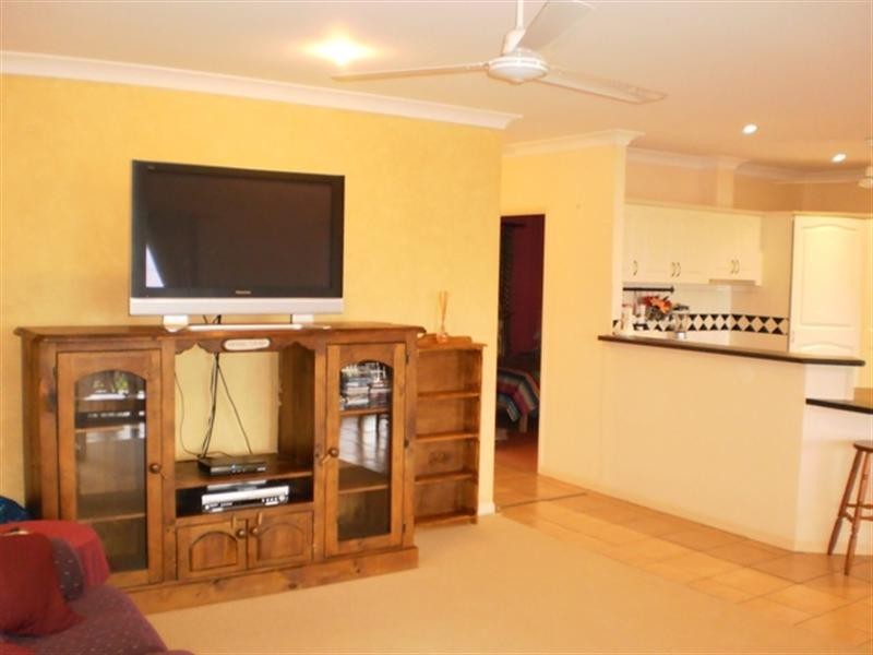19 Caesar Street, Bentley Park QLD 4869