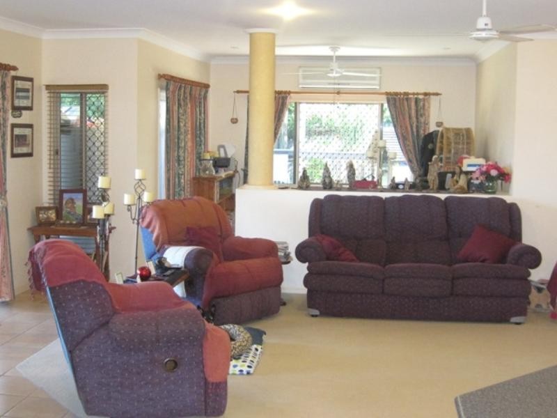 19 Caesar Street, Bentley Park QLD 4869
