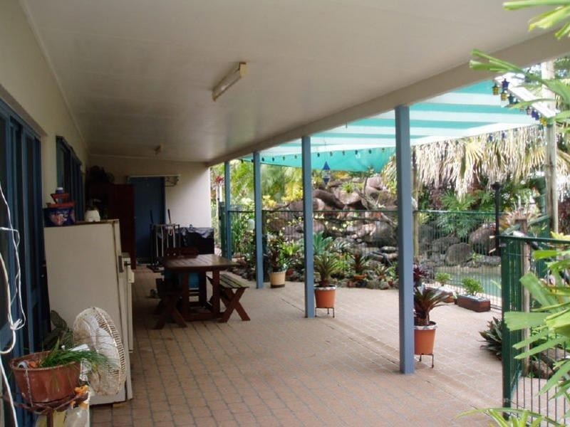 Bentley Park QLD 4869