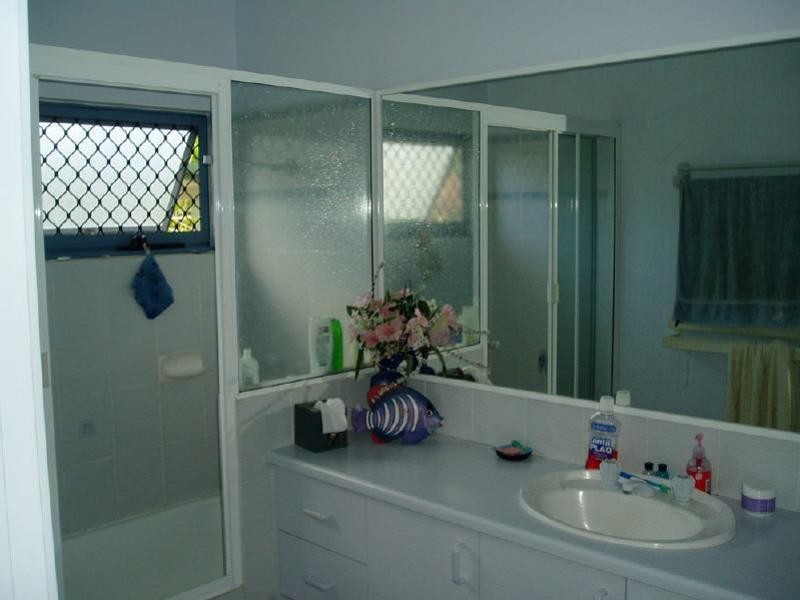 Bentley Park QLD 4869