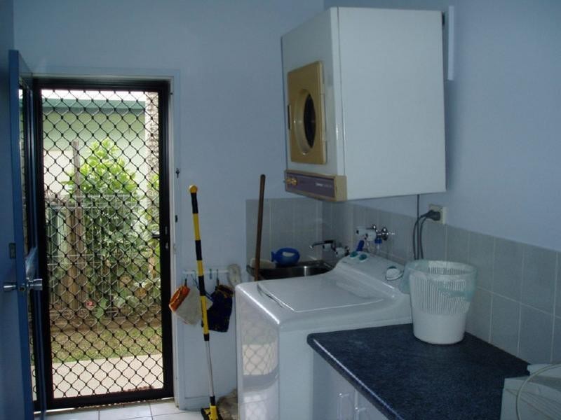 Bentley Park QLD 4869