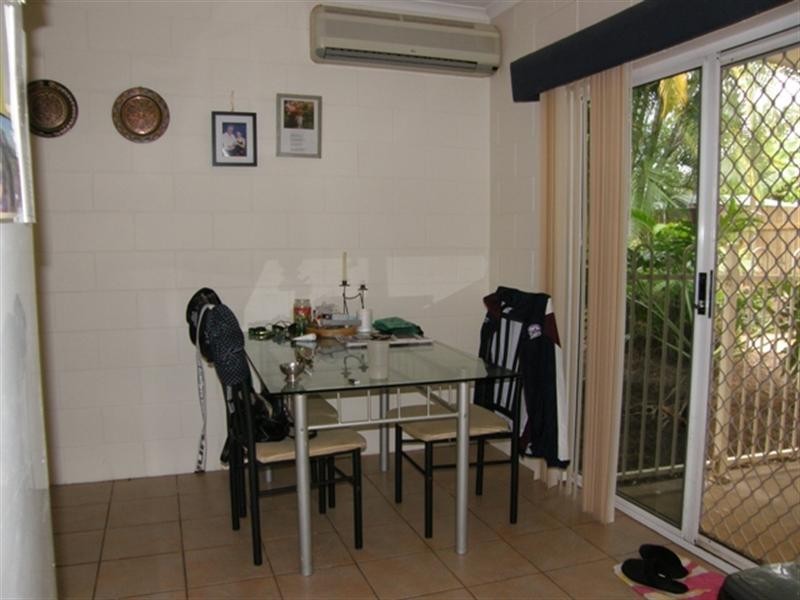 17 Beagle Close, Bentley Park QLD 4869