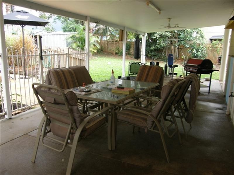 17 Beagle Close, Bentley Park QLD 4869