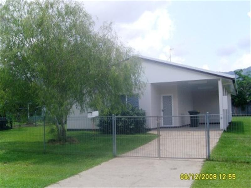 Bentley Park QLD 4869