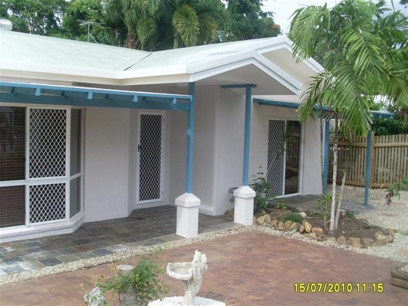 Bentley Park QLD 4869