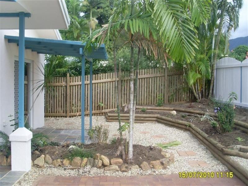 Bentley Park QLD 4869