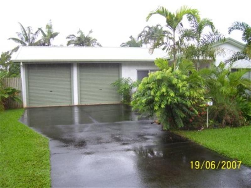 Bentley Park QLD 4869