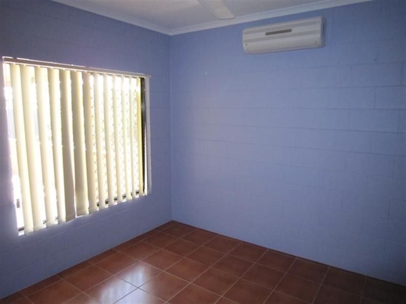 27 Fitzmaurice Drive, Bentley Park QLD 4869