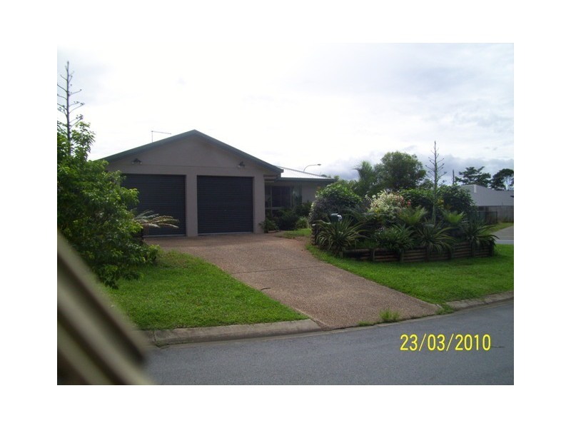 2 Capricorn Street, Bentley Park QLD 4869