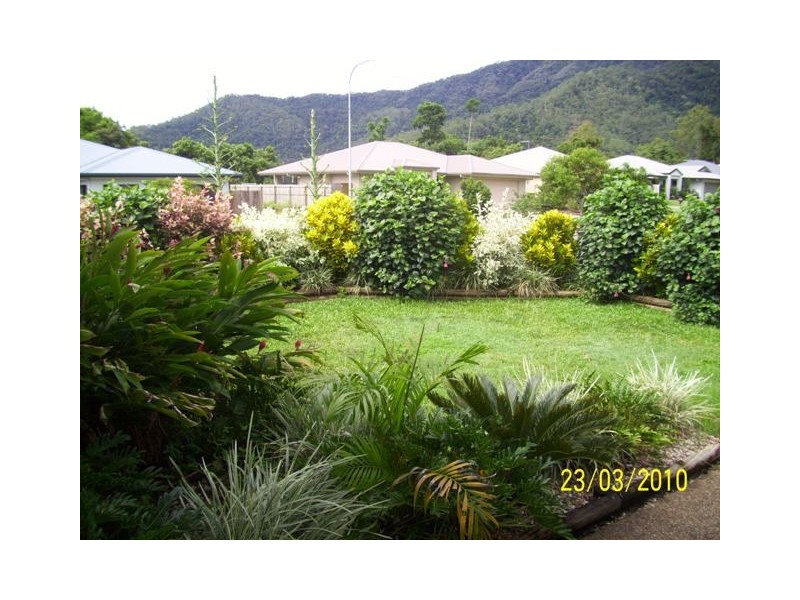 2 Capricorn Street, Bentley Park QLD 4869