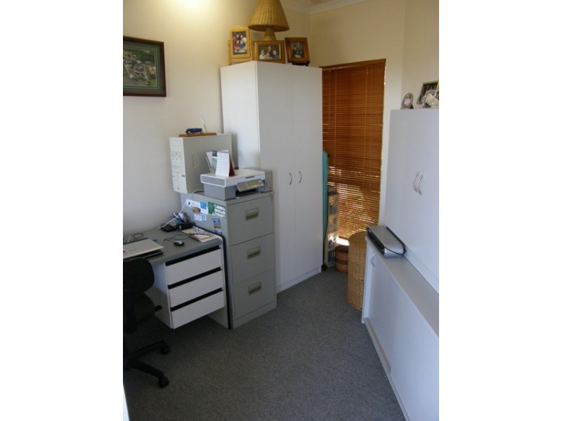 Bentley Park QLD 4869