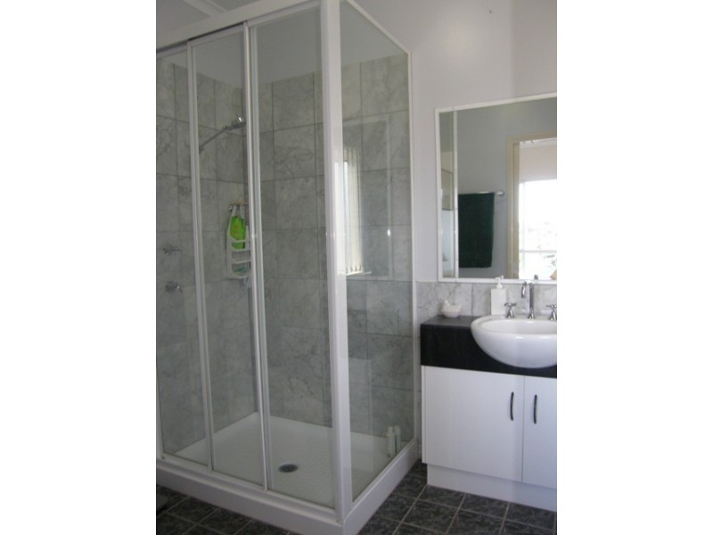 Bentley Park QLD 4869