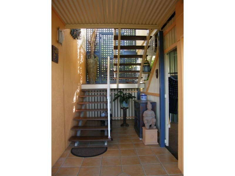 Bentley Park QLD 4869