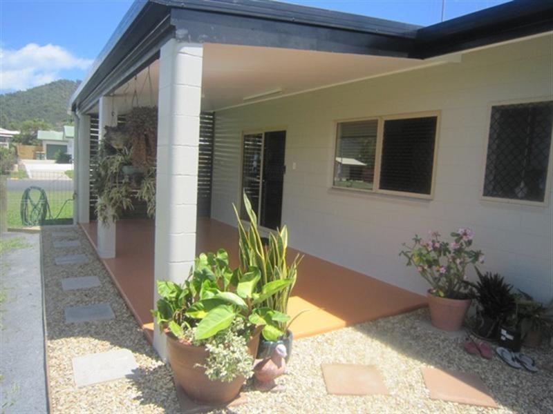 6 Sinclair Street, Gordonvale QLD 4865