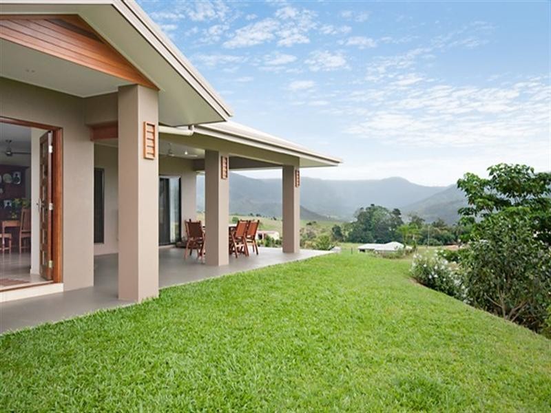 73-75 Costain Street, Goldsborough QLD 4865