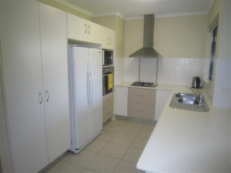 12 Lode Street, Edmonton QLD 4869