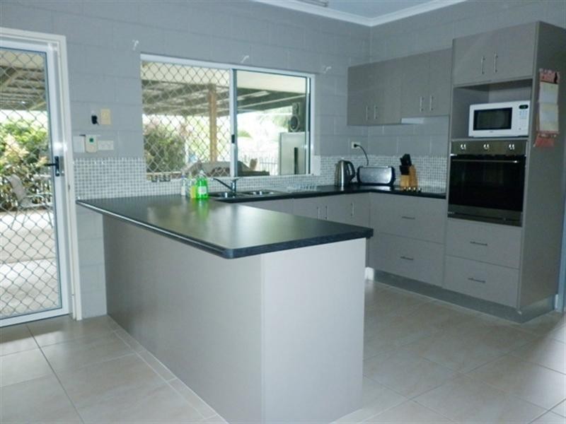 8 Murphy Street, Gordonvale QLD 4865