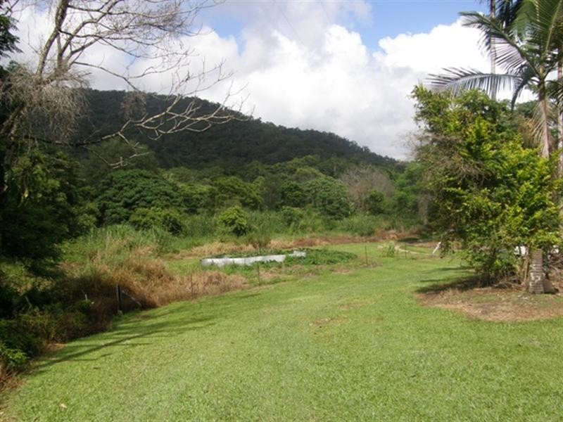 Glen Boughton QLD 4871