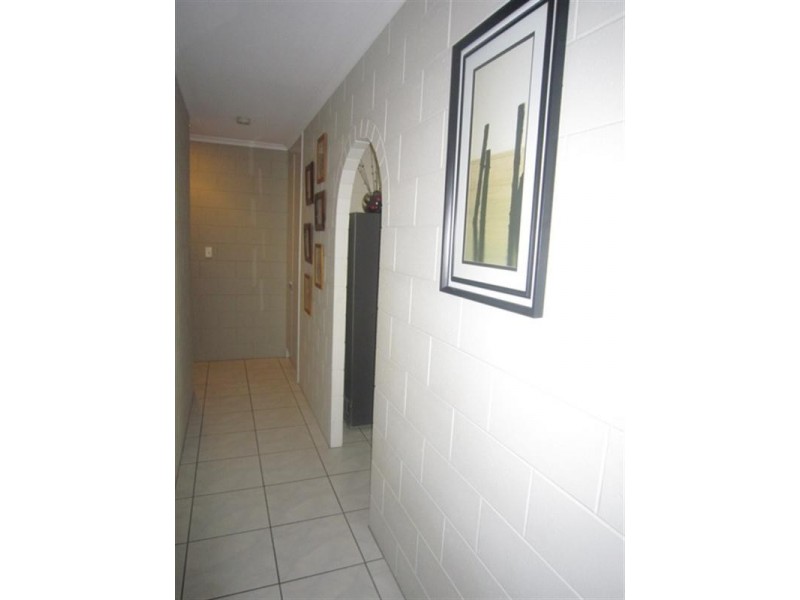 Bentley Park QLD 4869