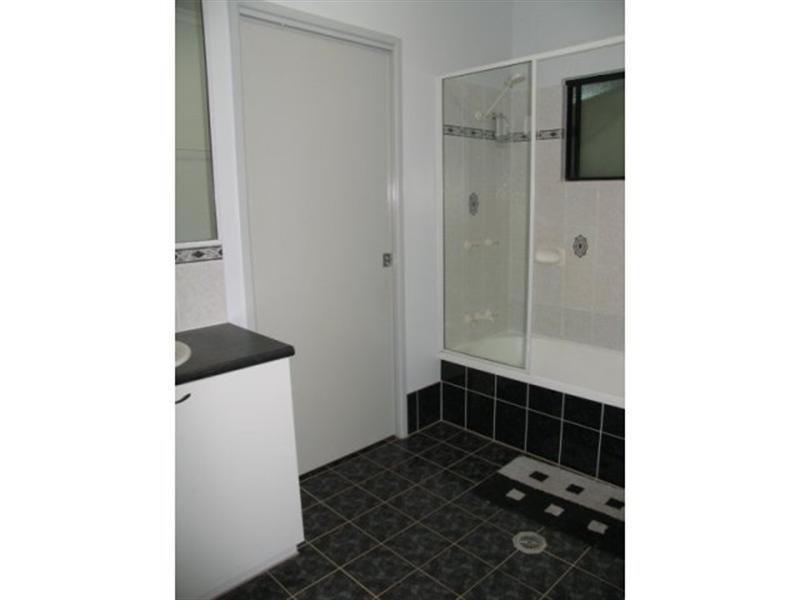 46 Boyce Street, Bentley Park QLD 4869