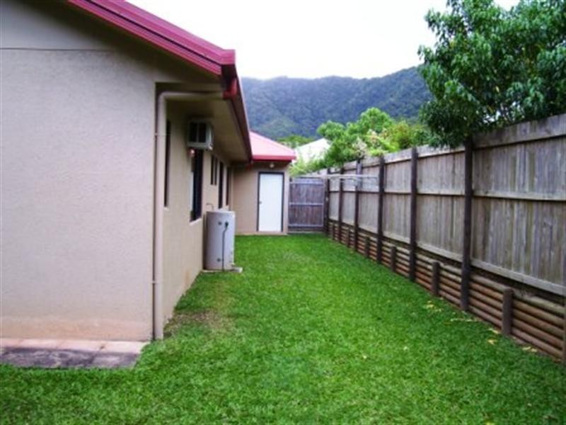 Bentley Park QLD 4869