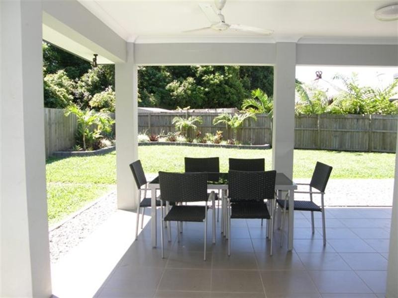 Bentley Park QLD 4869