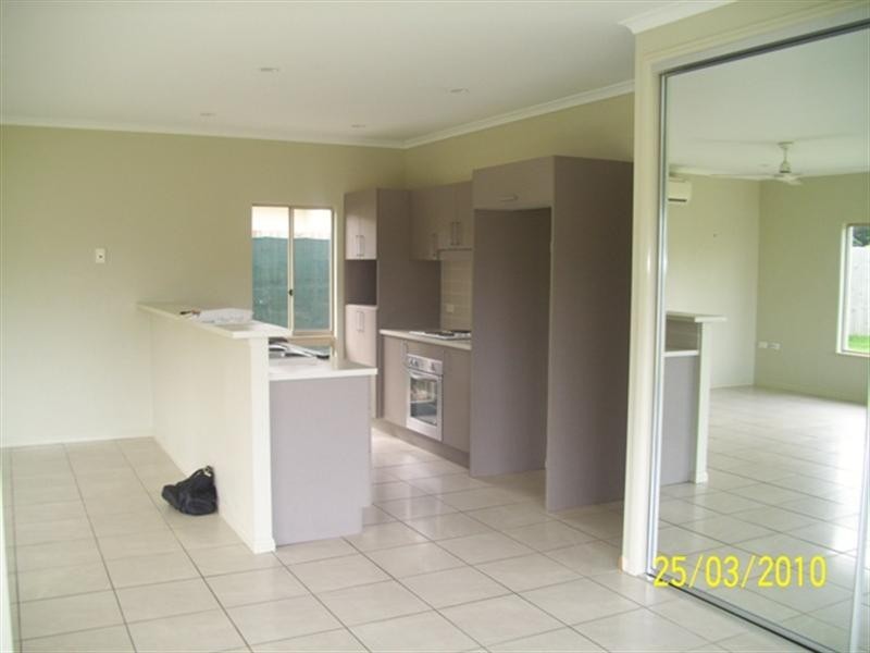 Bentley Park QLD 4869