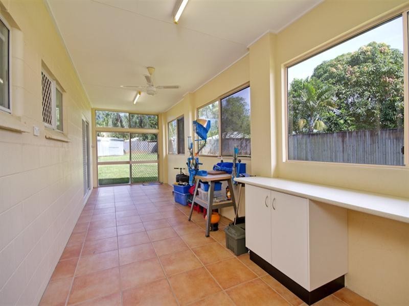 11 Adventure Close, Bentley Park QLD 4869