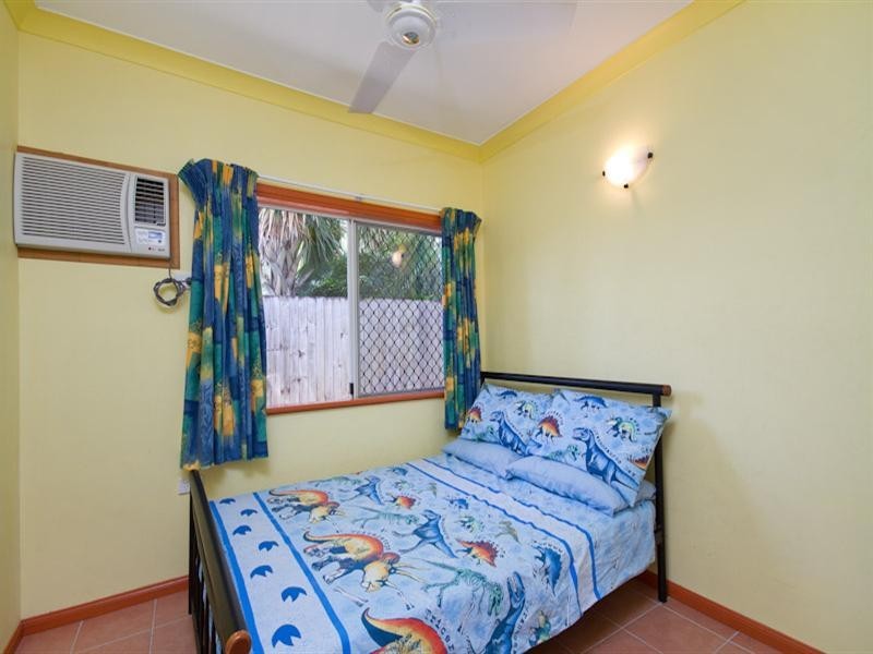 11 Adventure Close, Bentley Park QLD 4869