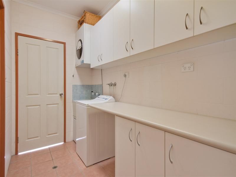 11 Adventure Close, Bentley Park QLD 4869