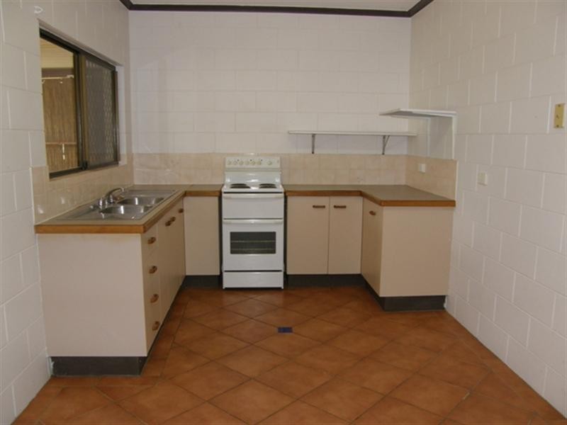 28 Frangipanni Street, White Rock QLD 4868