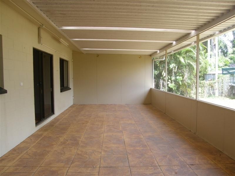 28 Frangipanni Street, White Rock QLD 4868