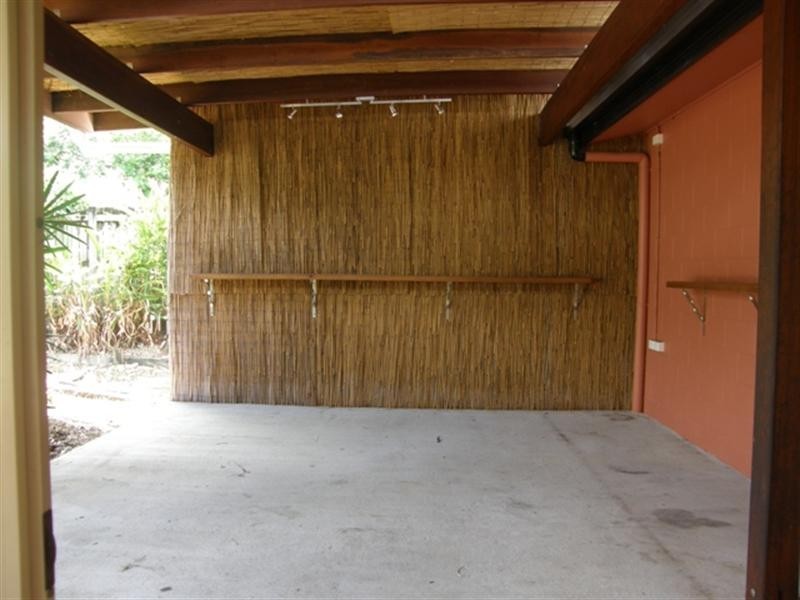 28 Frangipanni Street, White Rock QLD 4868