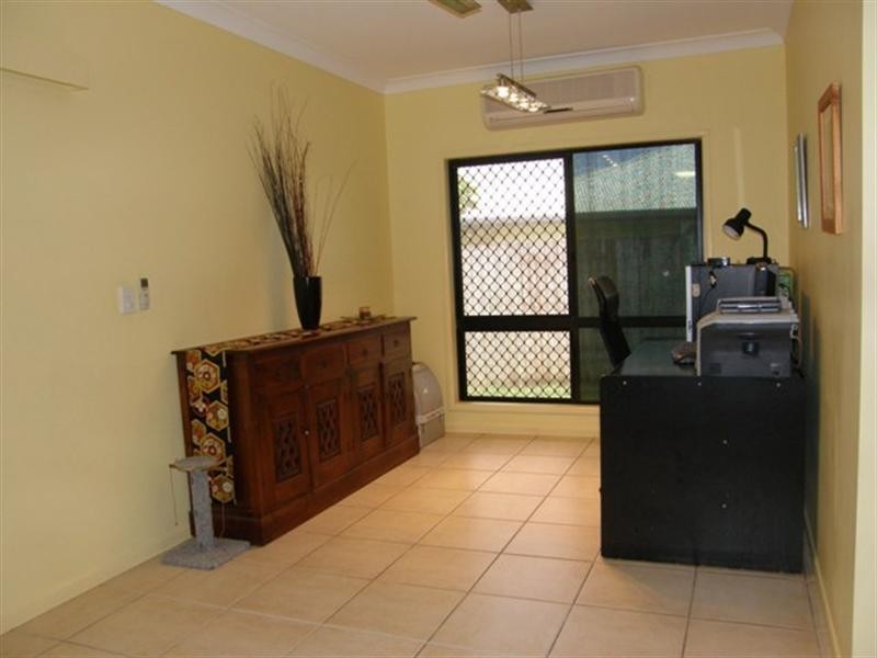 2 Willmot Close, Edmonton QLD 4869