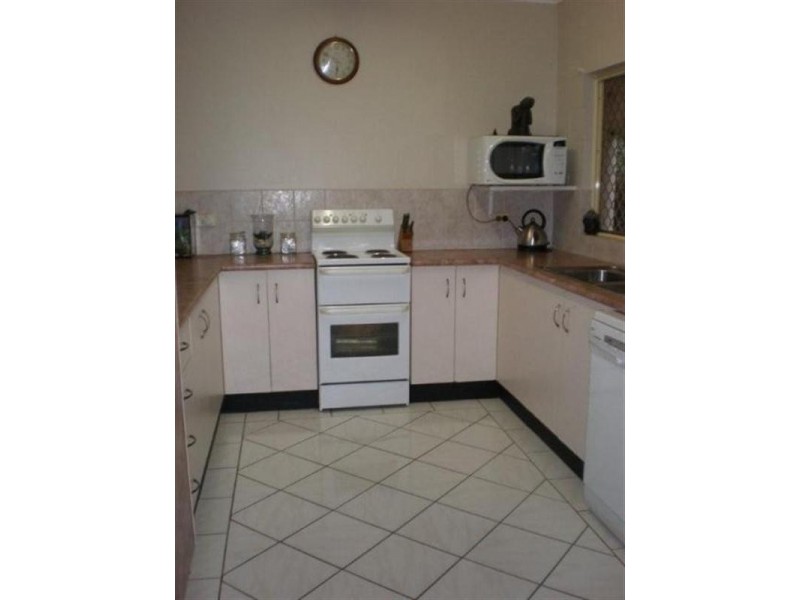 Bentley Park QLD 4869