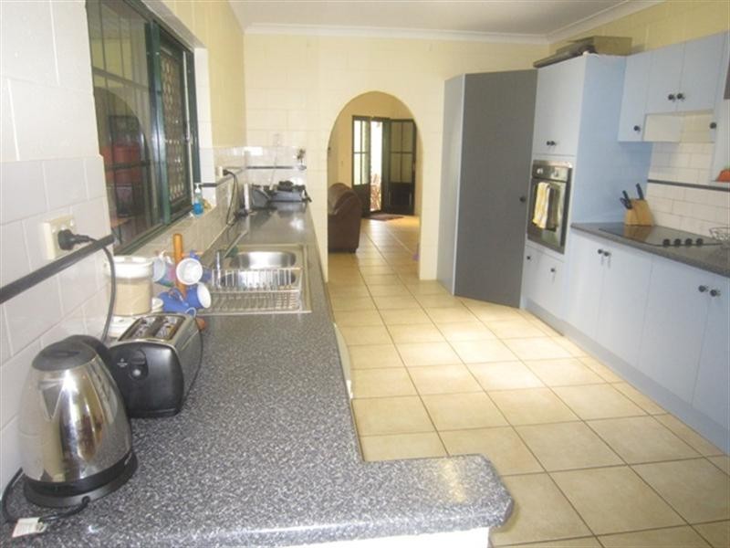 16 Mendelsohn Close, Gordonvale QLD 4865