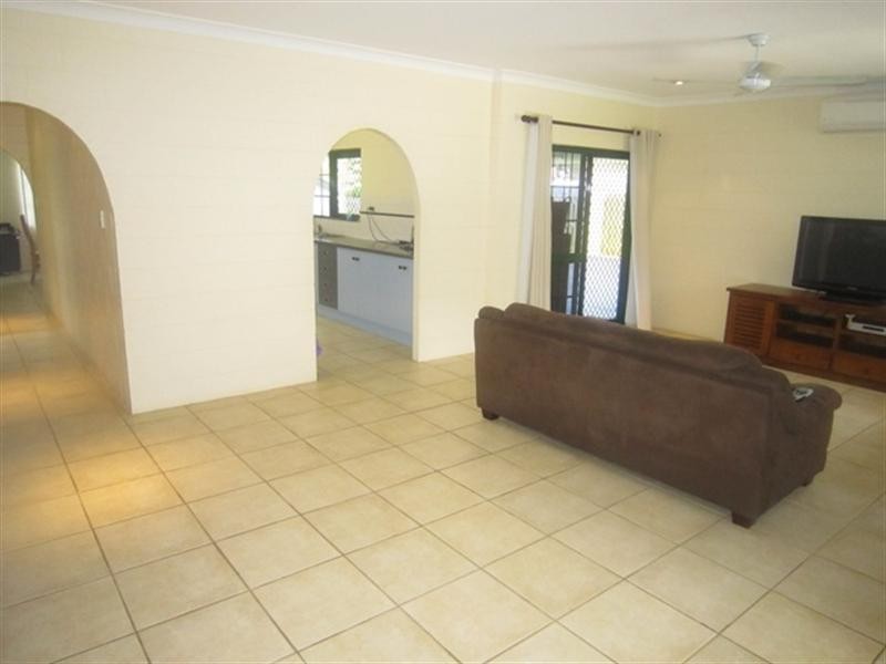 16 Mendelsohn Close, Gordonvale QLD 4865