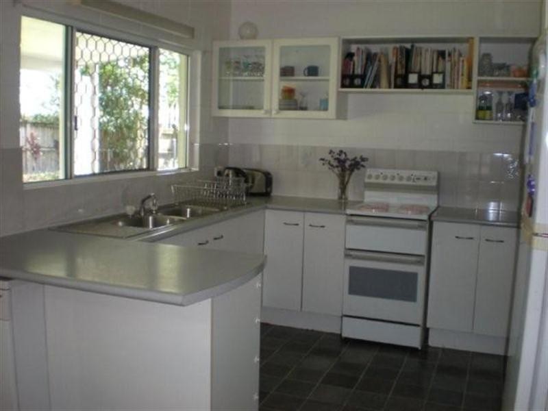 Bentley Park QLD 4869